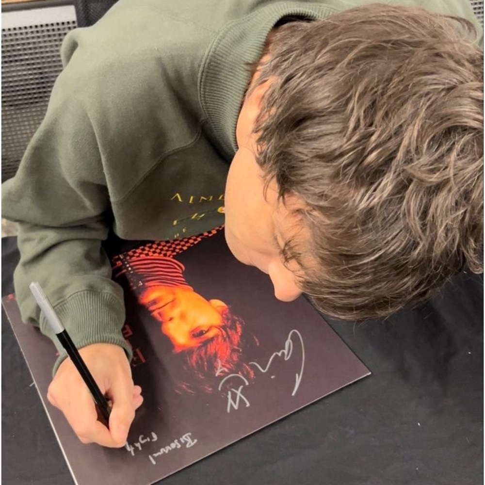 Meet your Posher, Sabrina